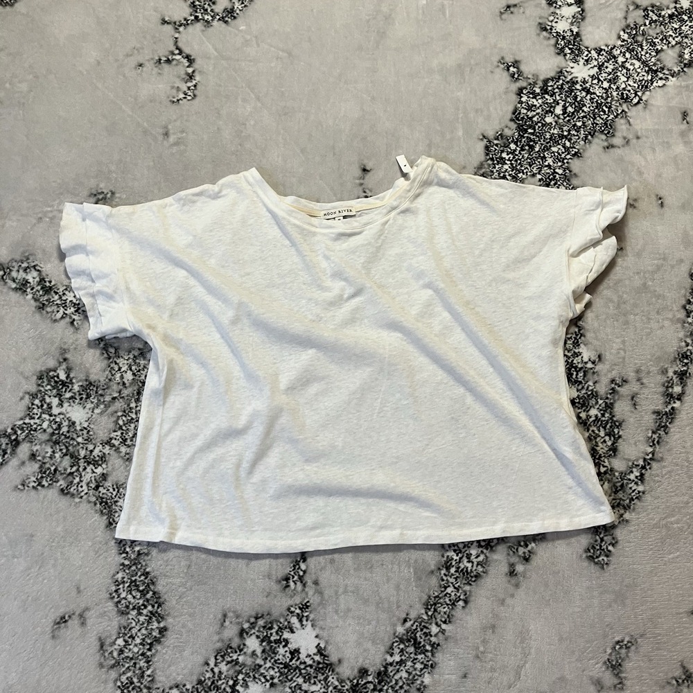 Moon River Shirt Womens Size Medium White Short Sleeve Crop Ruffle Sleeve